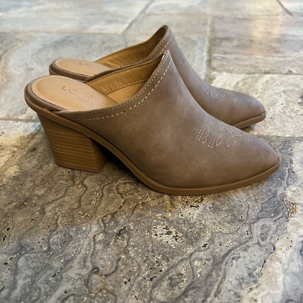 Lauren Conrad size 7 mules BRAND NEW
